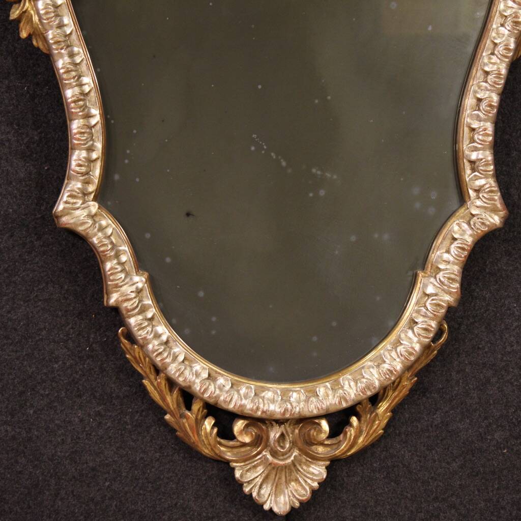 20th century Italian Louis XV style gilded mirror