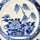 Compagnie des Indes hand-painted porcelain dinner plate, no. 2