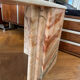 Table basse en marbre design goutte d’eau année 70