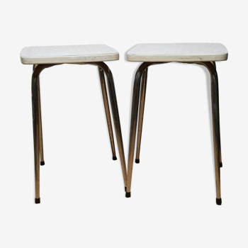 Duo de tabourets vintage en formica