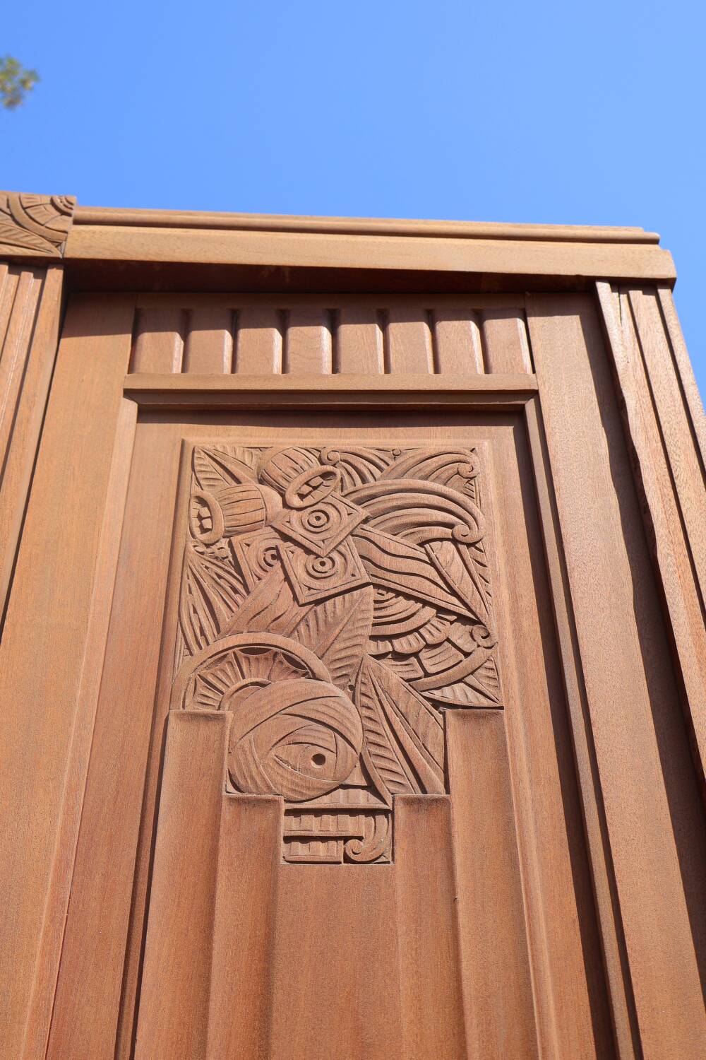 Grande armoire art déco bois exotique