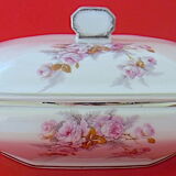 Porcelain vegetable with floral decoration