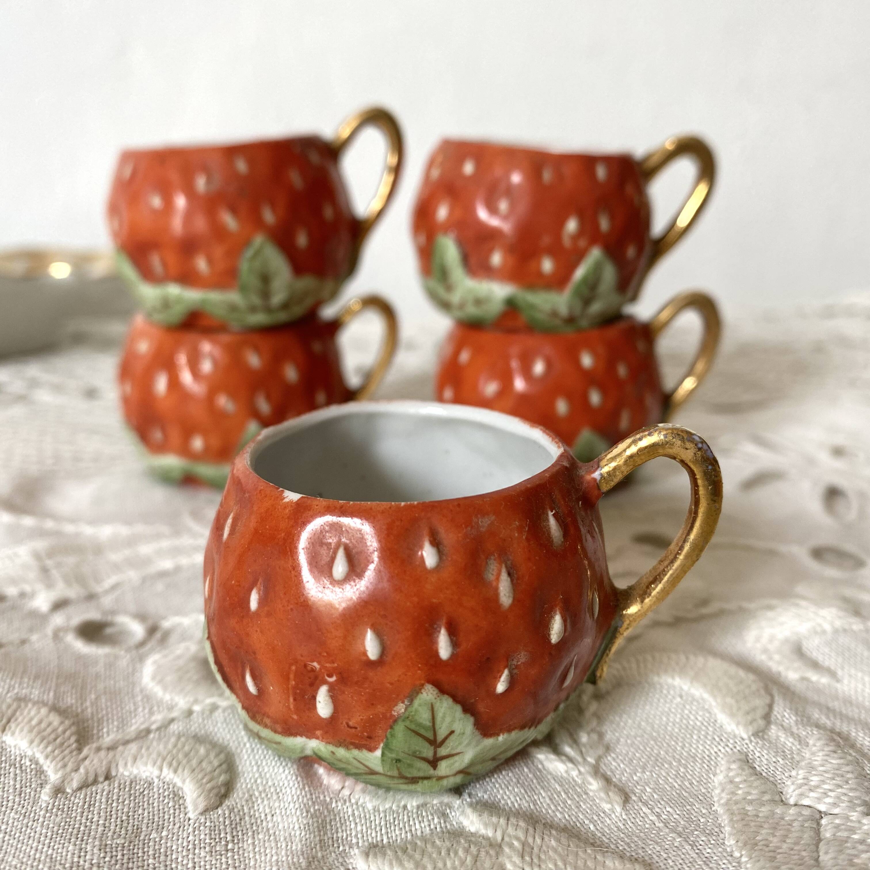 Miniature Strawberry Slushie Cups