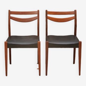 Paire de chaises de style scandinave