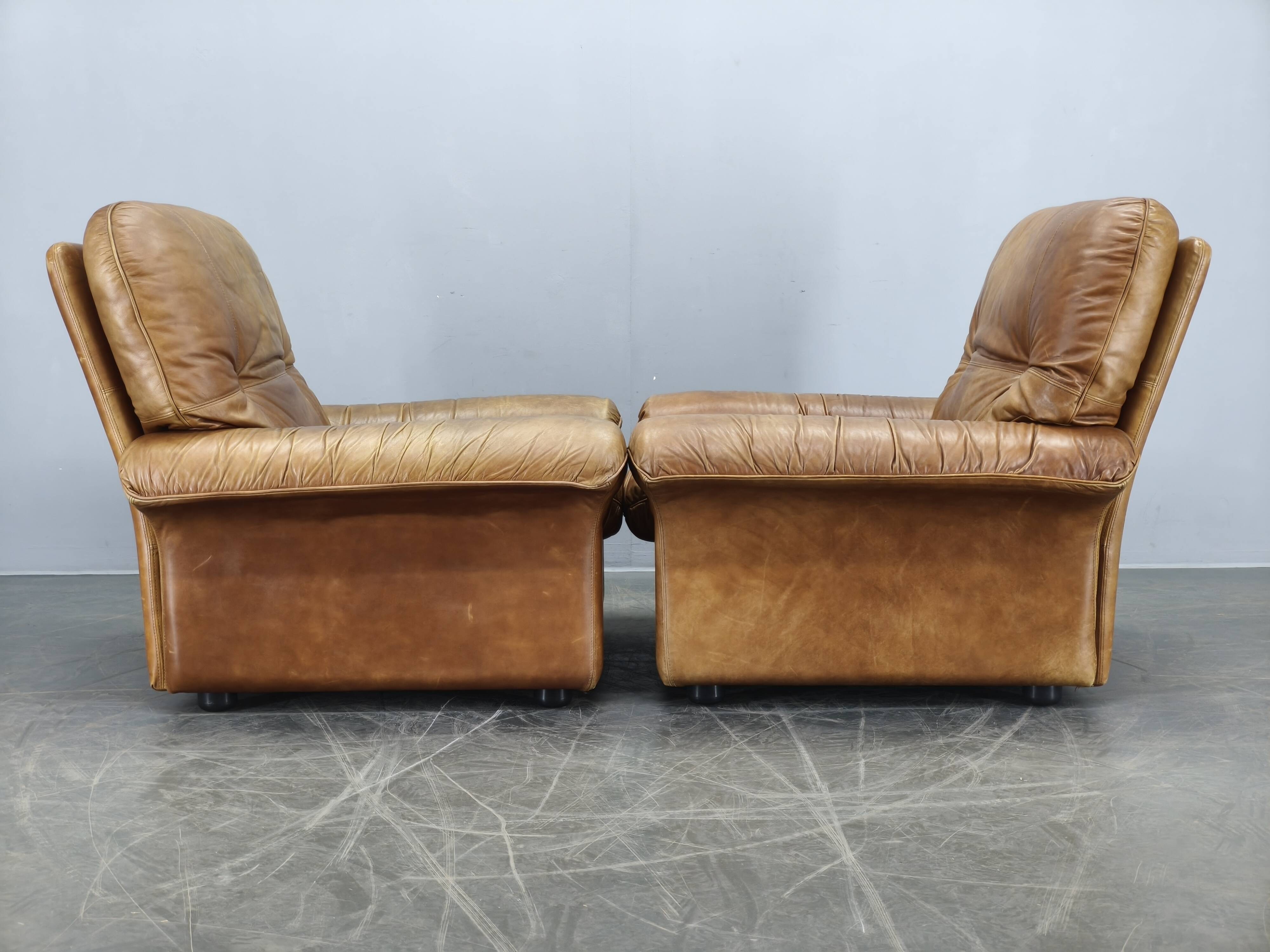 Pair of Arcon Italia Cognac Buffalo Leather Lounge Armchairs