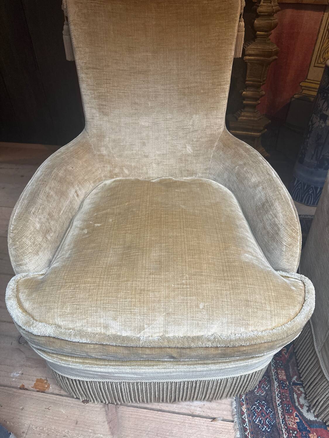 2 velvet armchairs