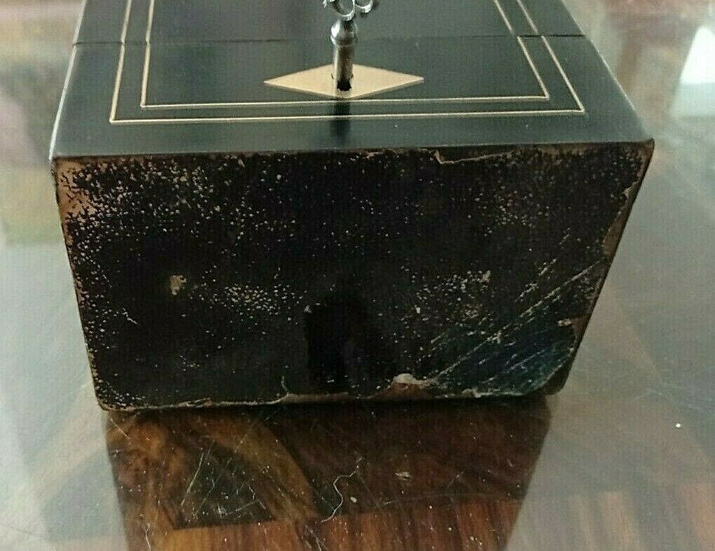 Cellar with odors XIX Napoleon 3 Boulle Box pafums