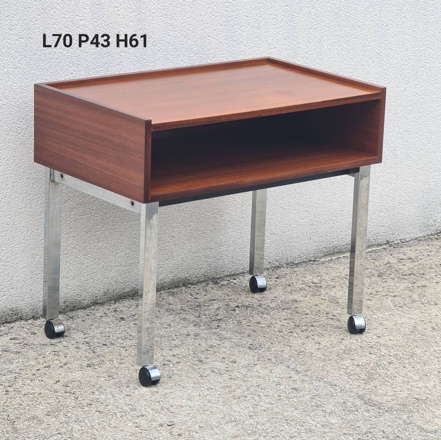 Meuble Hi-fi, desserte, d'appoint sur roulettes, teck vintage 1960
