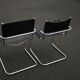 Deux fauteuils