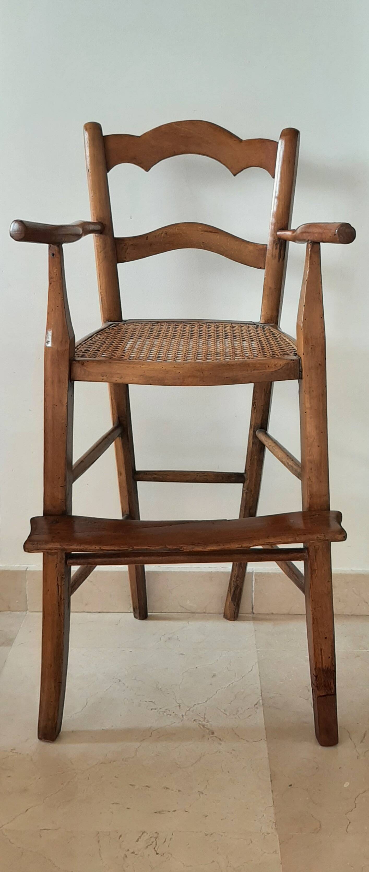Chaise haute enfant vintage bois