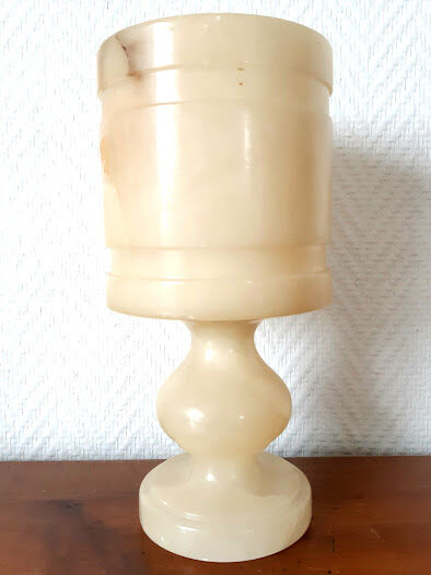 Brutalist alabaster lamp 1970