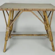 Table d’appoint / table basse en rotin et bambou, 1960's