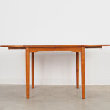 Table en teck, design danois, années 1970, production: Danemark