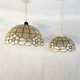 Mother-of-pearl suspensions