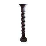 Screw column