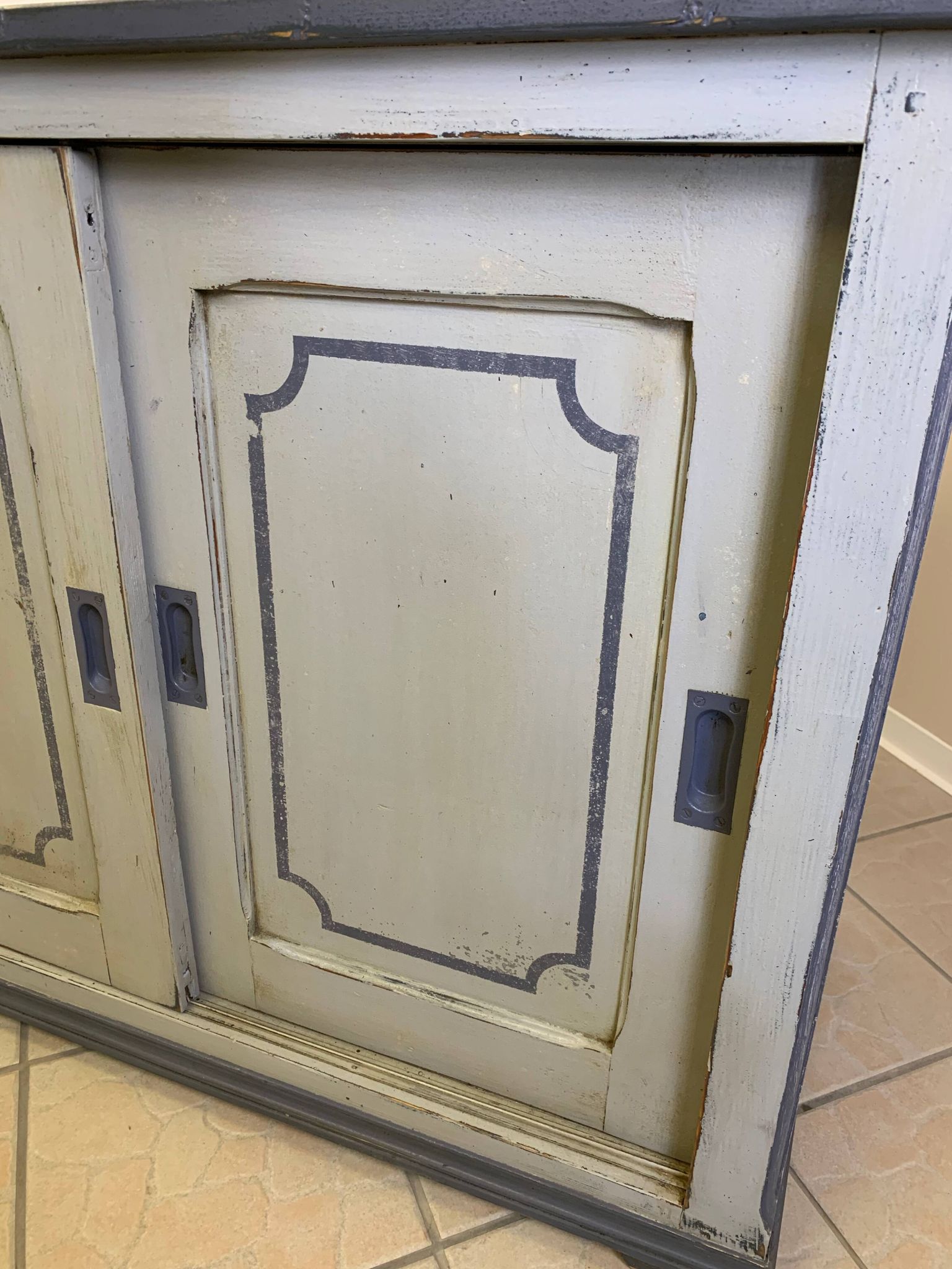 Store furniture
