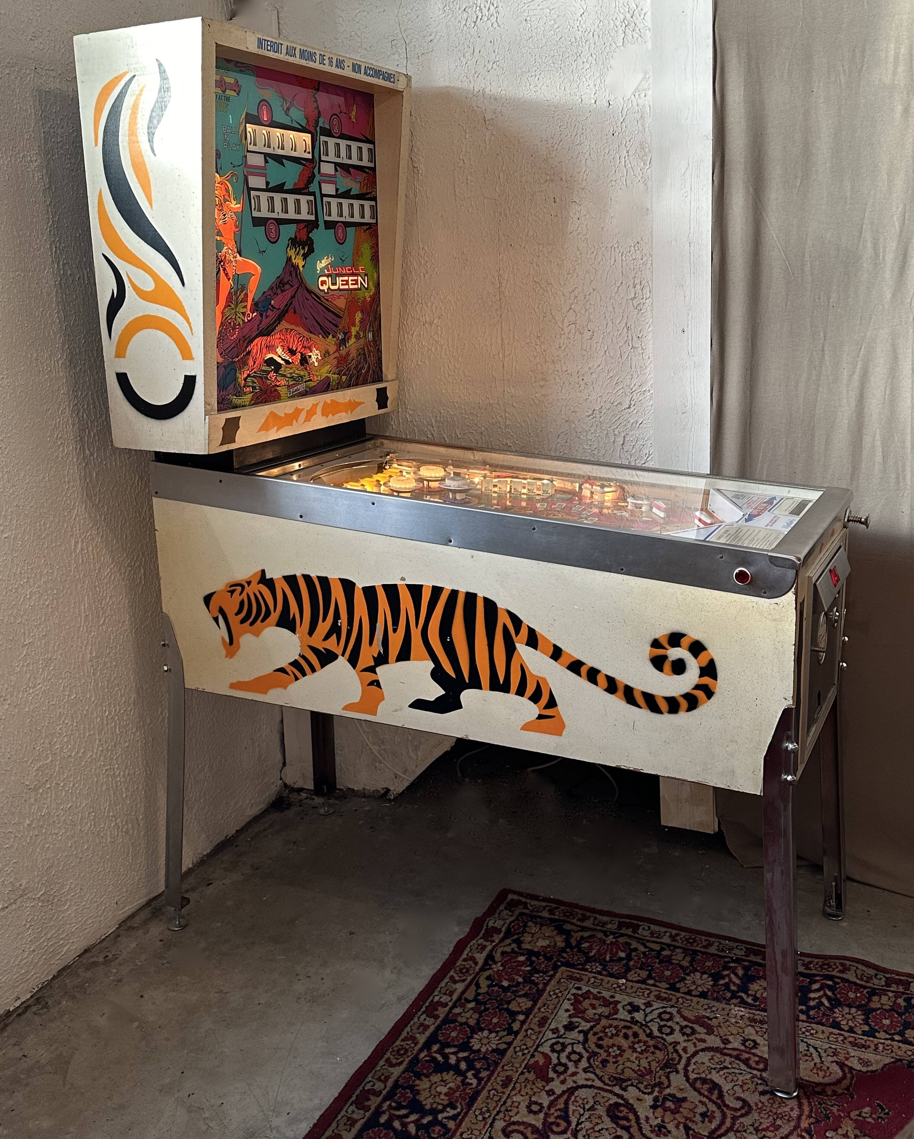 Pinball machine Jungle Queen Gottlieb USA 1977