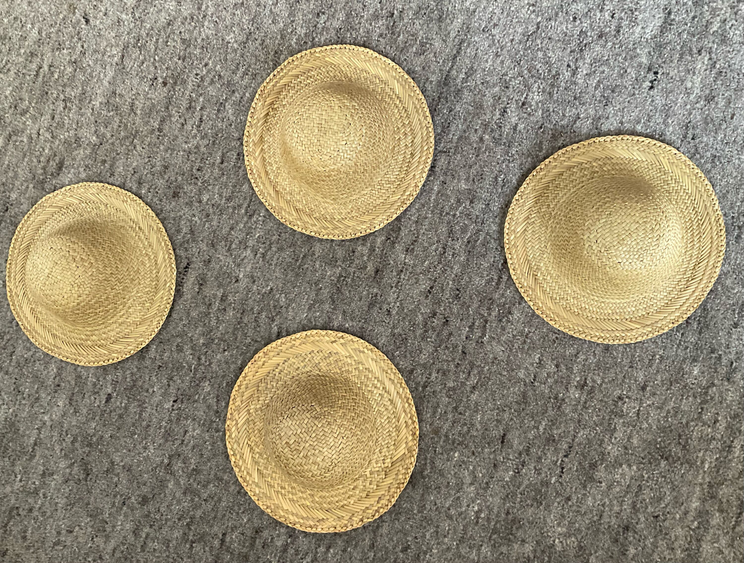 Series of 4 decorative straw hats