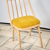 Ensemble de deux chaises vintage, Tchécoslovaquie, années 1960.