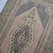 Tapis en laine kurde anatolien sku 3088