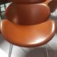 Lot de deux grands fauteuils "designer" intérieur