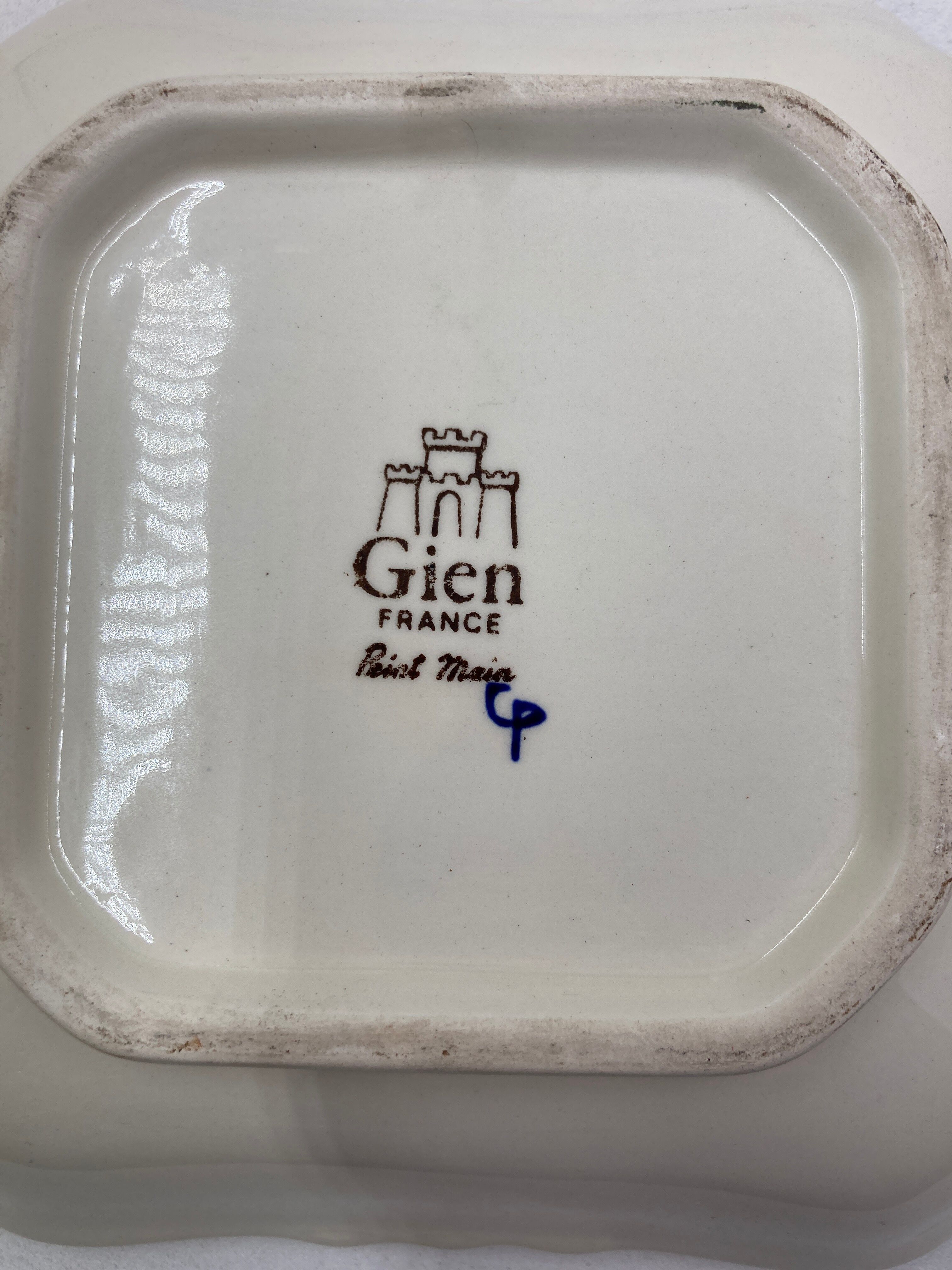 Dish in Gien
