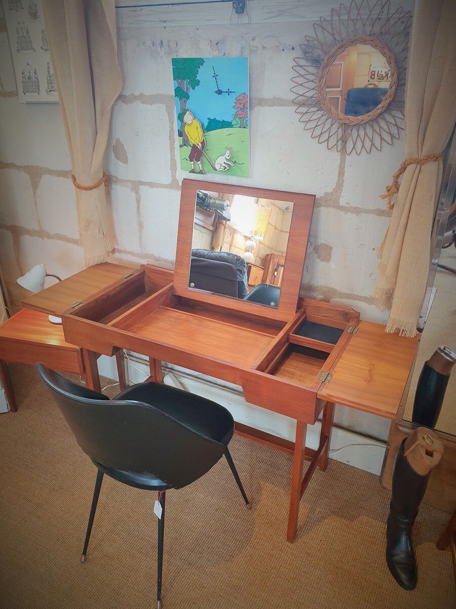 Scandinavian hairdresser in teak designer Svend Aage Madsen 60s