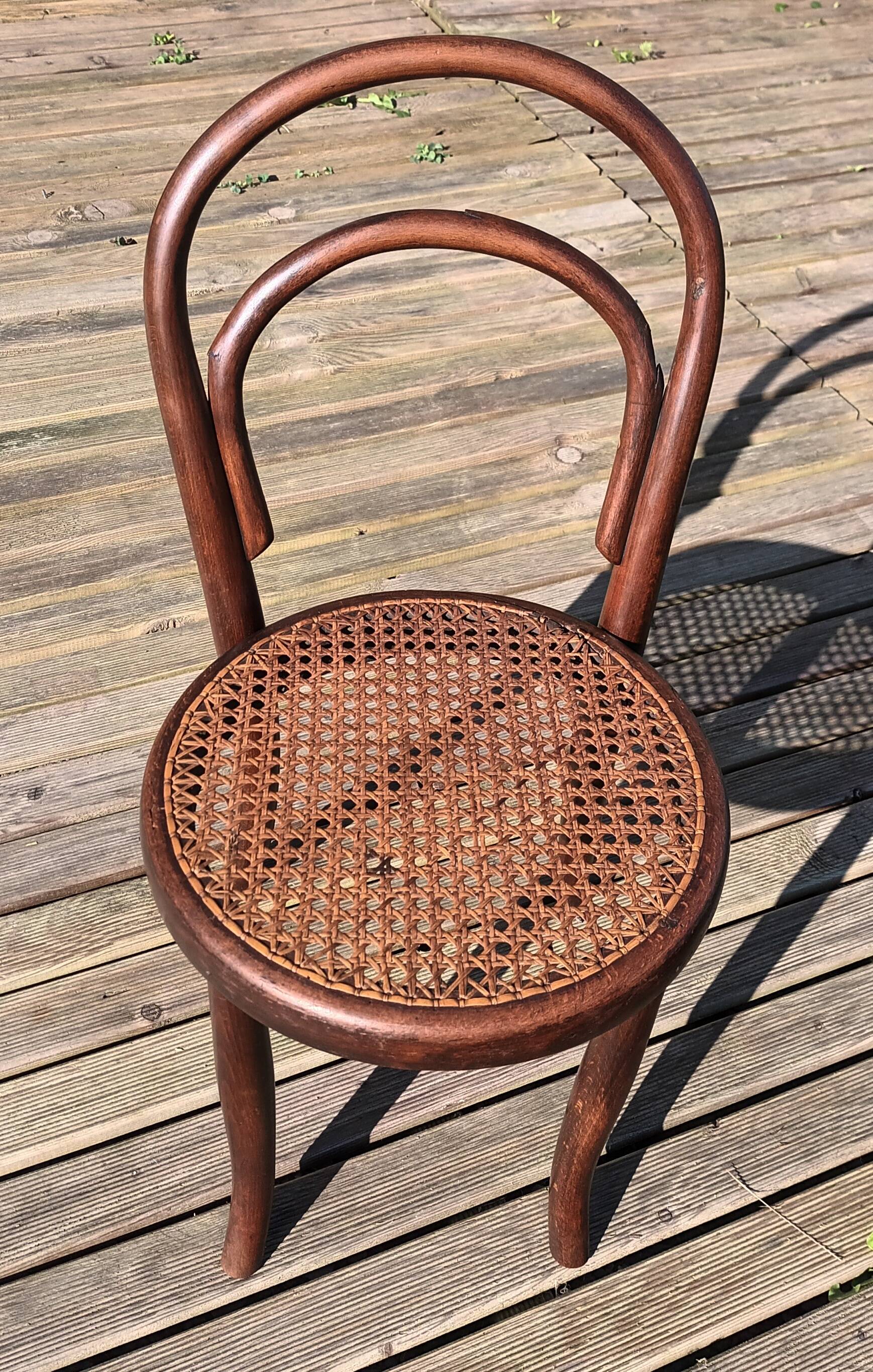 Chaise enfant Fischel début 1900 – Authentique & Vintage