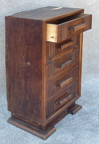 Chiffonier