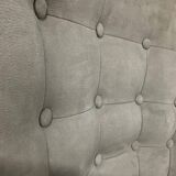 Swivel armchair in velvet fabric and metal