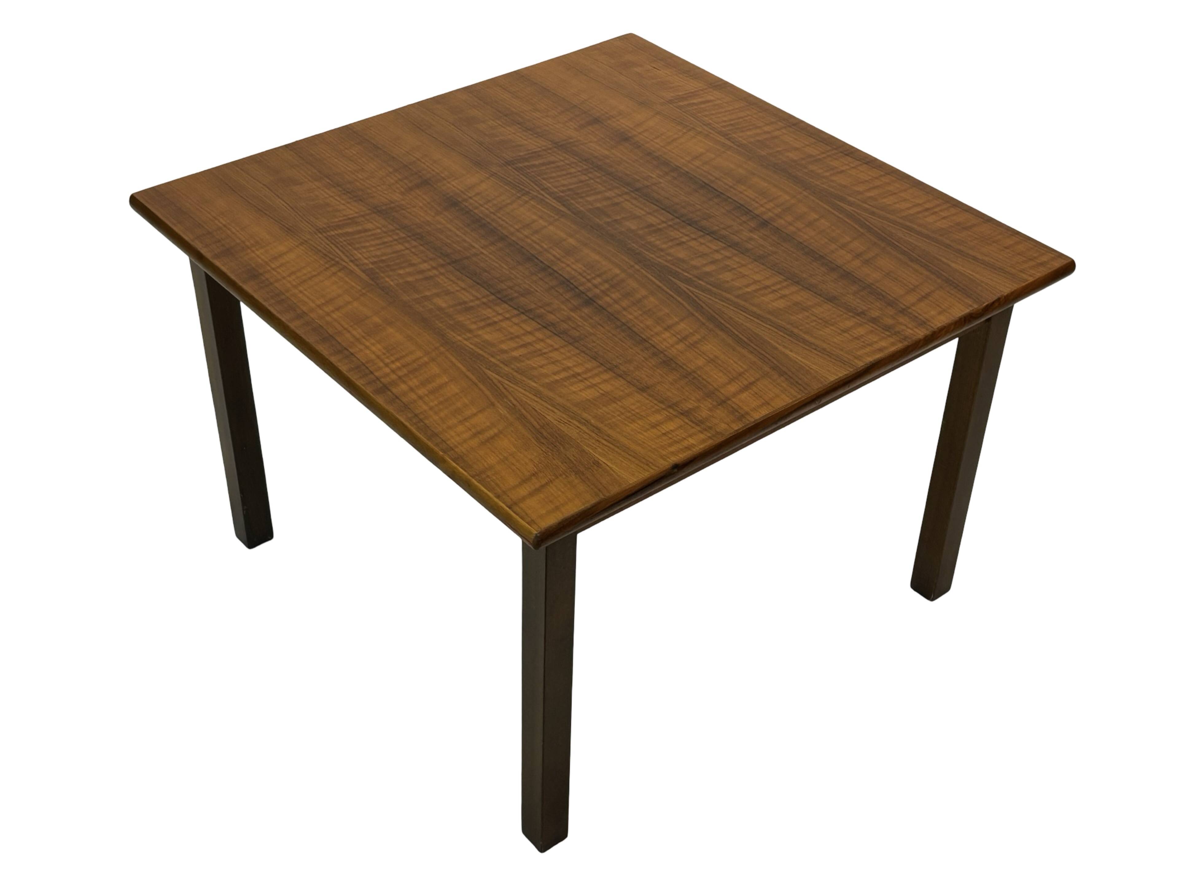 Table basse vintage compacte en palissandre design années 70