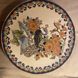 Gien plate with bread decoration