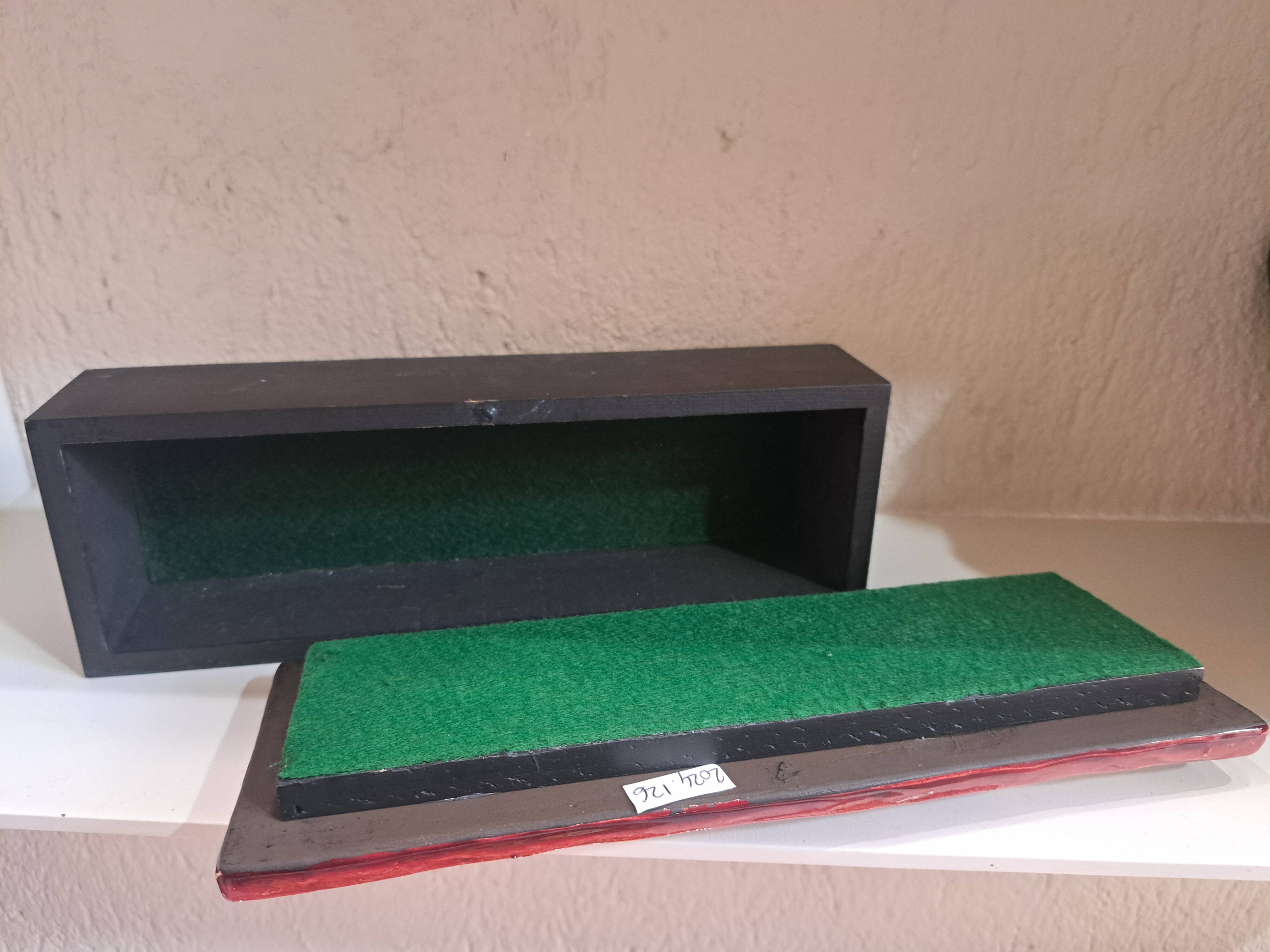 Mithé ESPELT ceramic jewelry box