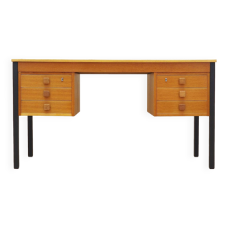Ash desk, Danish design, 1970s, manufacturer: Domino Møbler