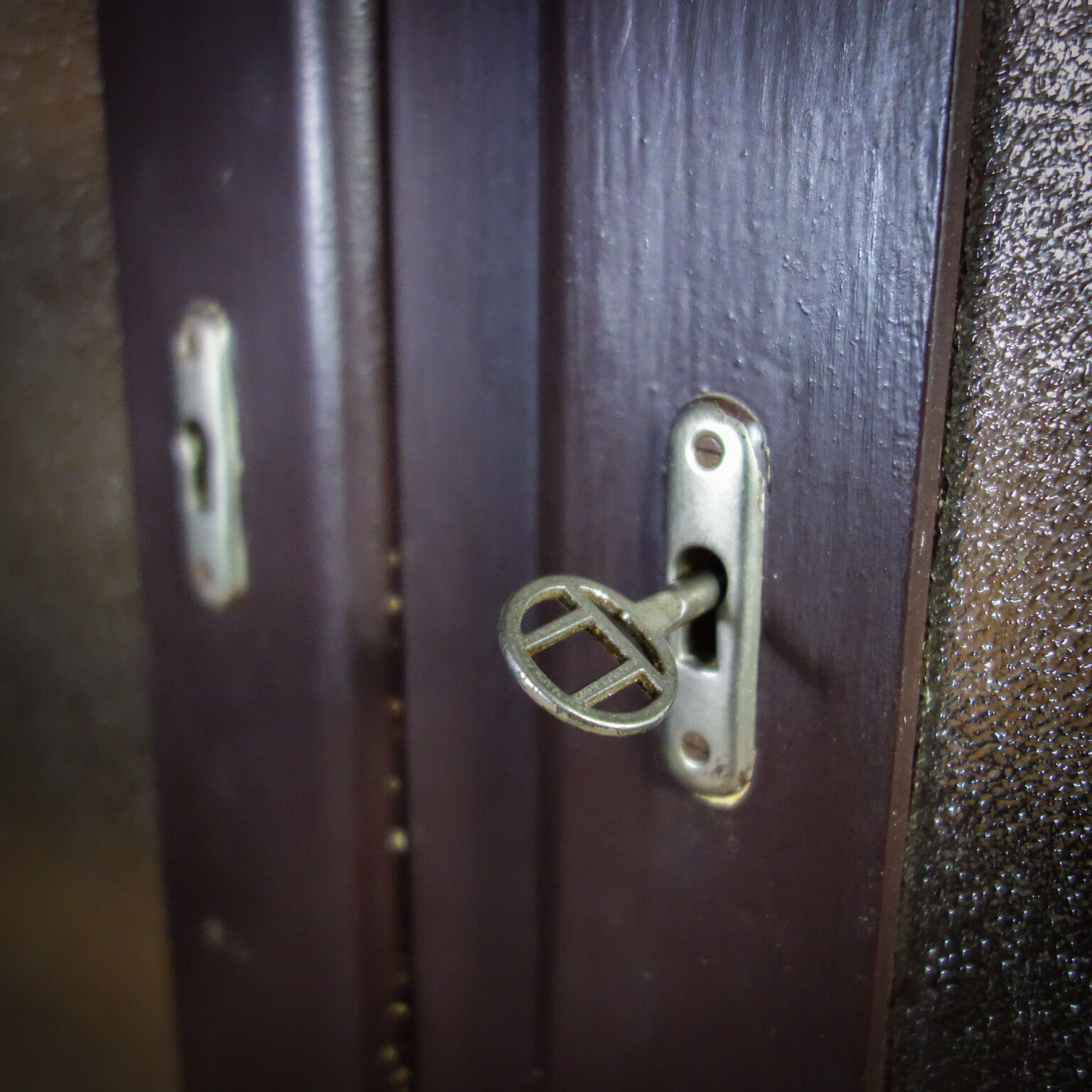 Medical display cabinet with drawers 1950