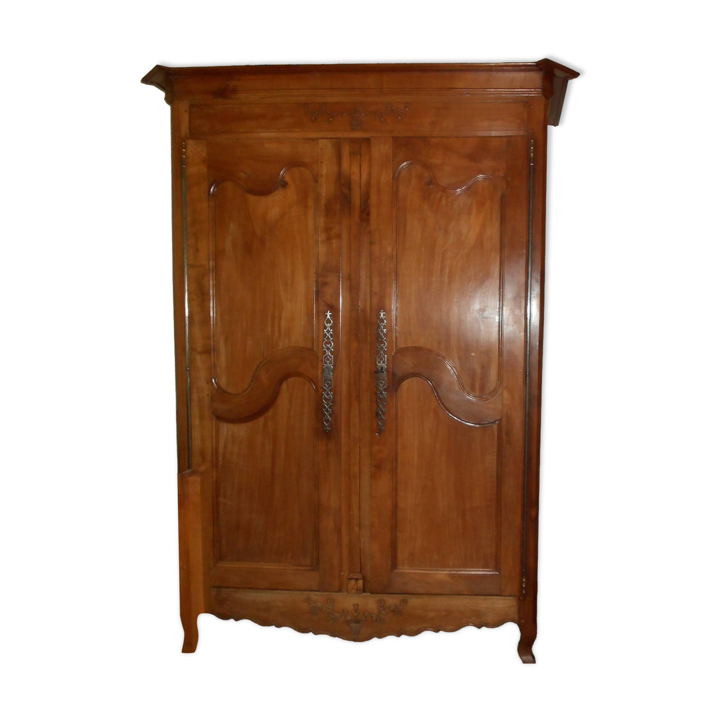 Louis XV wardrobe in cherry wood