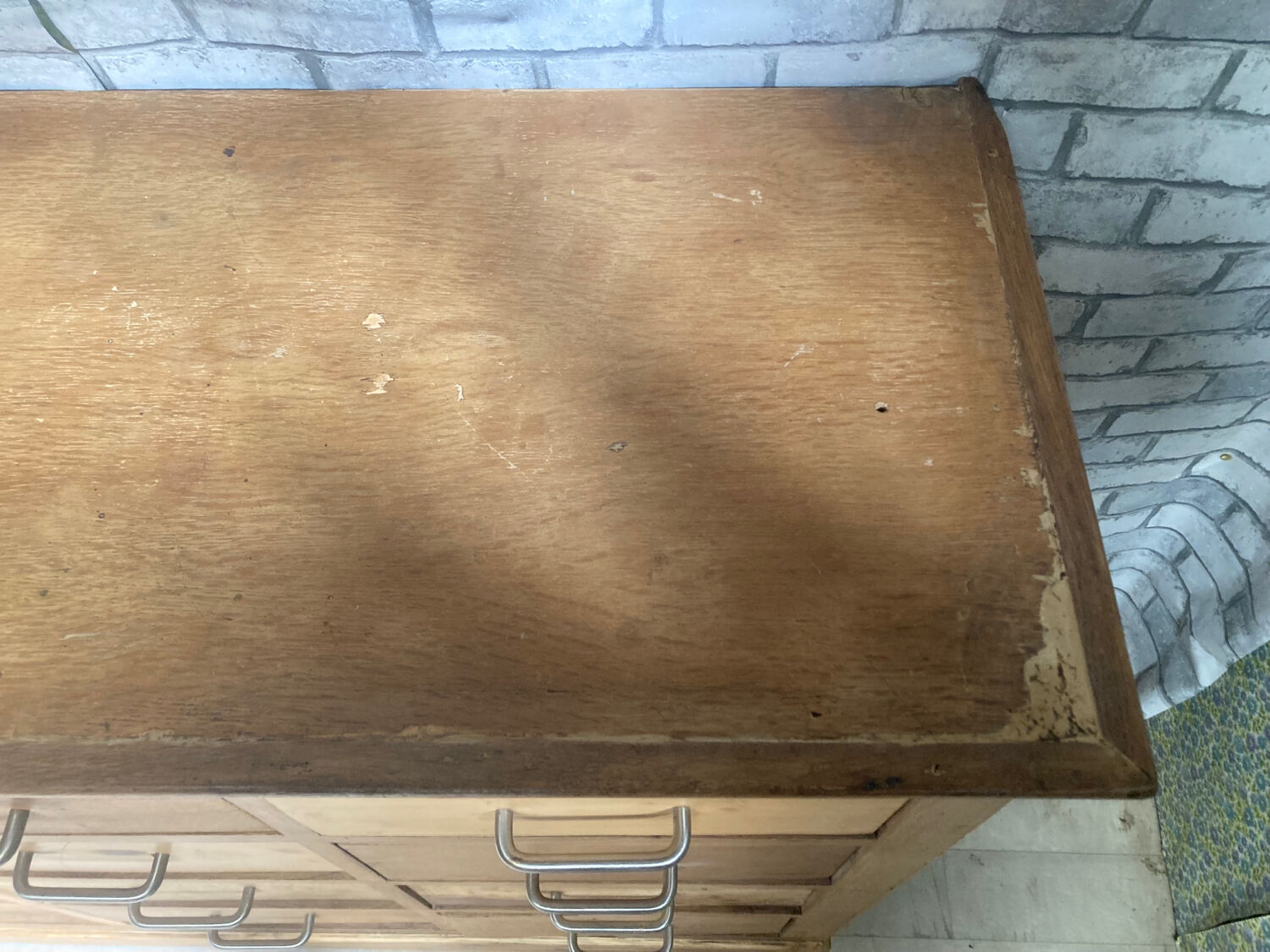 Hardware trade furniture