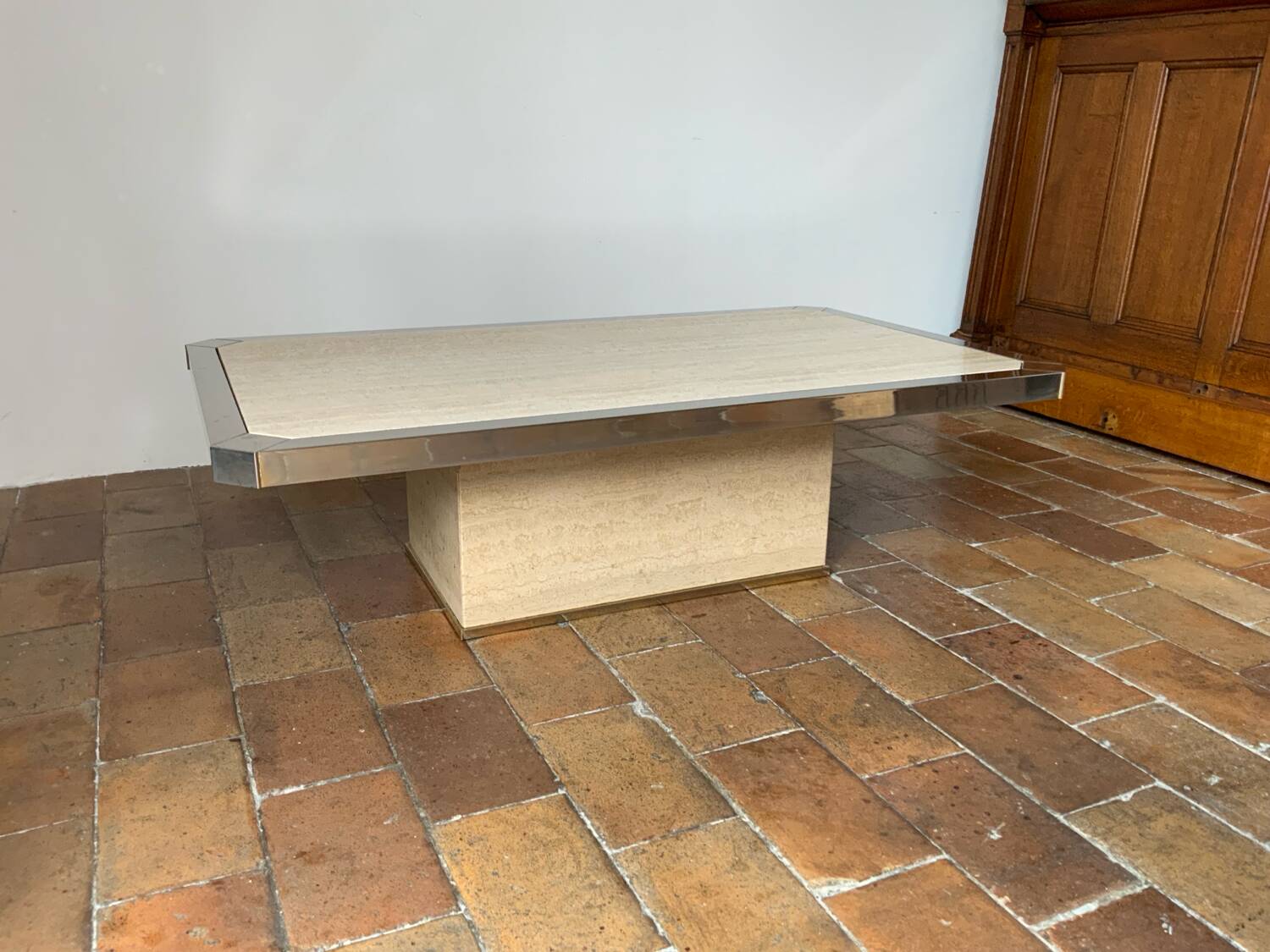 Coffee table and travertine