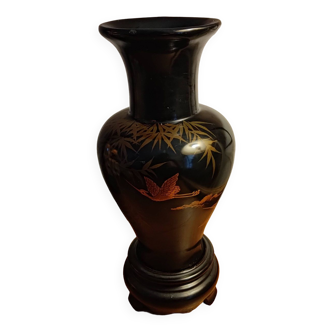 Lacquered wooden vase