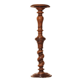 sculpted column, statue rest, plant holder