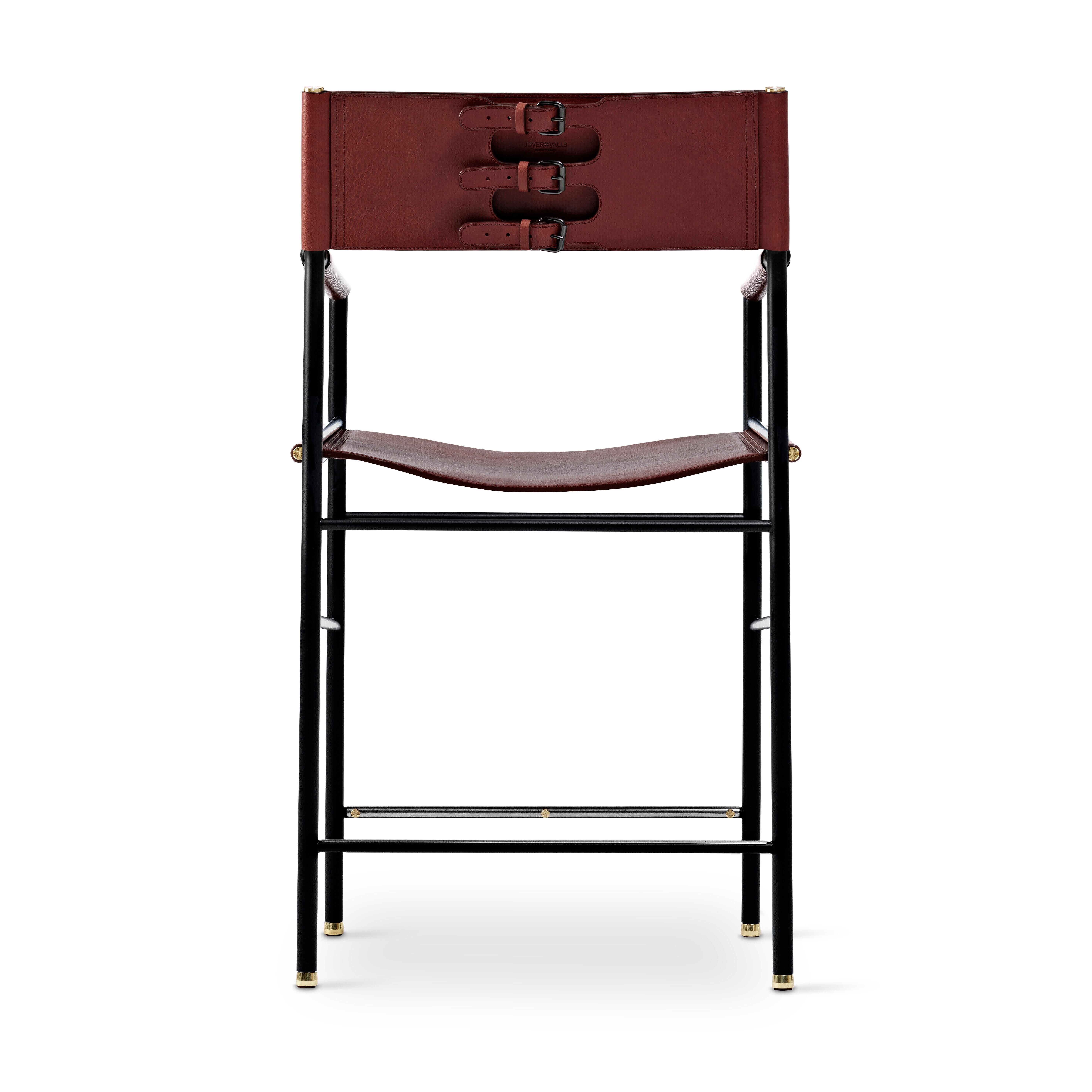 Jeu de 3 tabourets de bar contemporains avec dossier en cuir cognac et caoutchouc noir métal