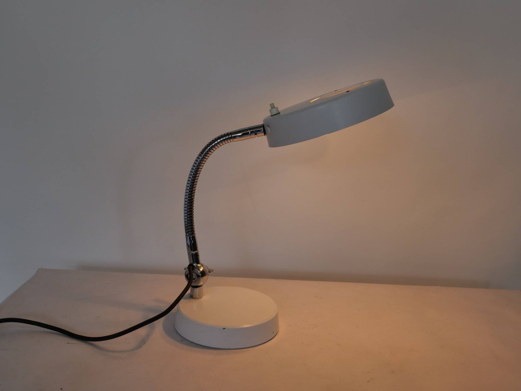 Lampe de bureau vintage du milieu du siècle avec loupe, années 1970