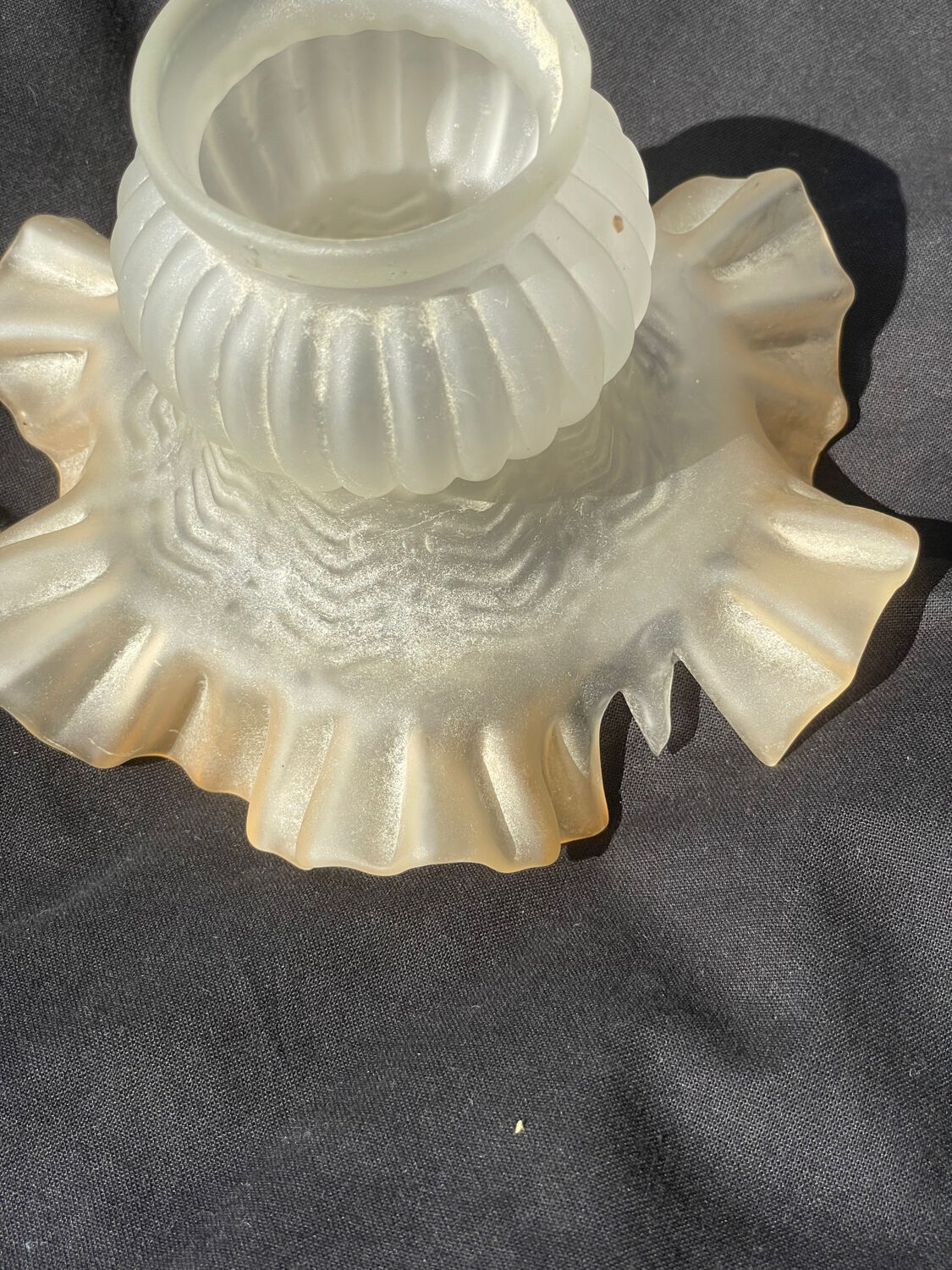 Lampshade lamp, glass tulip, frosted pink froufrou