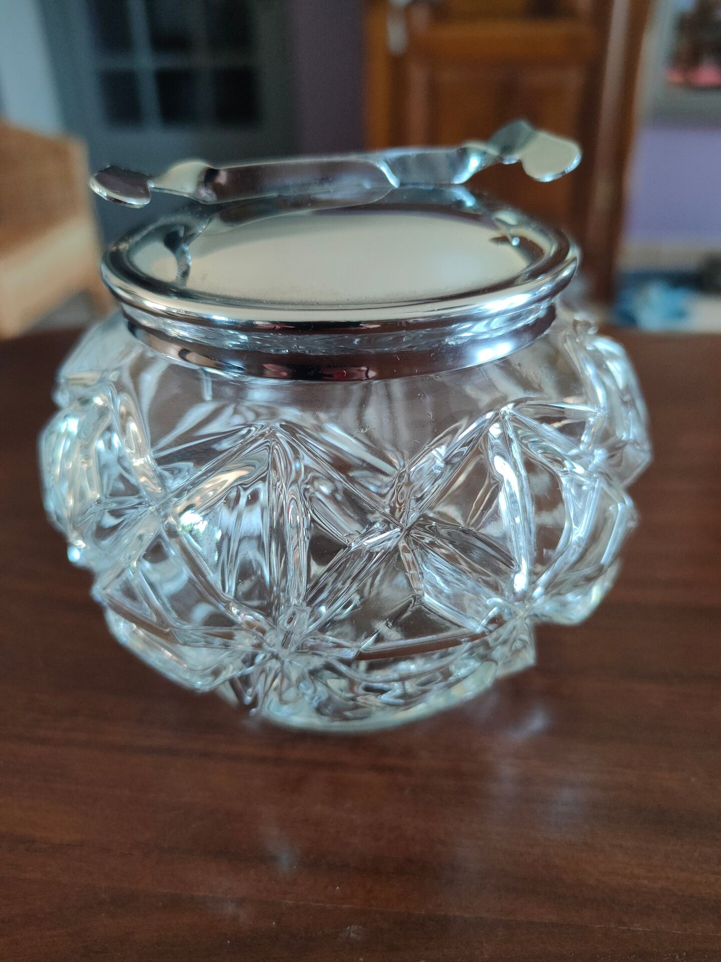 Sugar bowl with tongs
