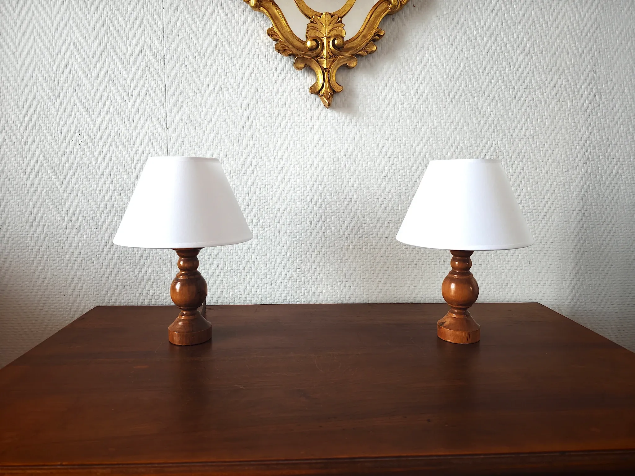 Pair of turned wooden bedside lamps
