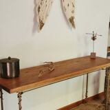 Wrought iron console imitating ivy