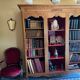 Bibliothèque ancienne en bois avec ornement sculptés bois