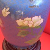 Chinese enamelled vase on copper on a base. Shades of blue.