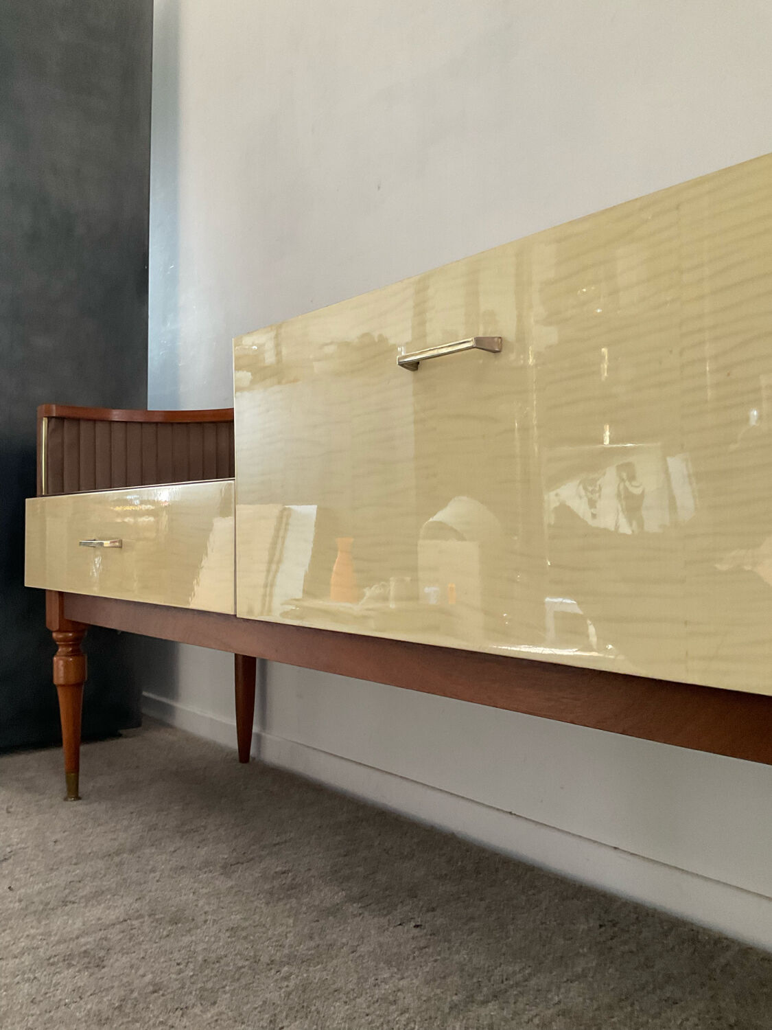 Enfilade vintage tv furniture from the 60s