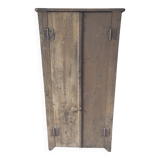 Former workshop locker room from the early 20th century